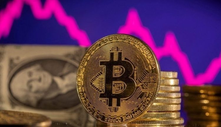 ارتفاع سعر عملة البيتكوين إلى أعلى مستوى منذ عامين