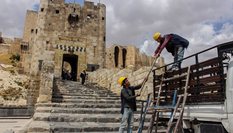 قلعة حلب تفتح أبوابها للزوار بعد انتهاء عمليات ترميم مدخلها الرئيسي