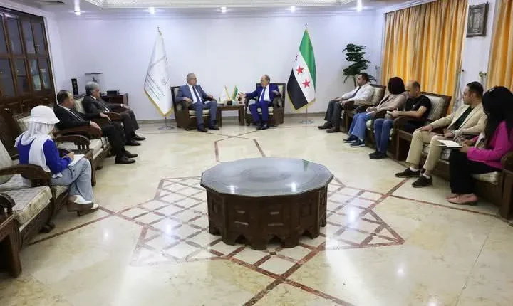 وزير التعليم العالي يجتمع مع رؤساء الجامعات الخاصة