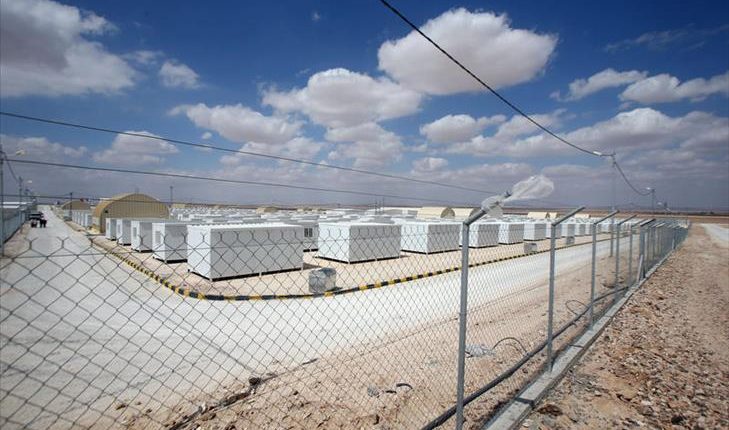 عودة طوعية لـ64 عائلة سورية من الأردن