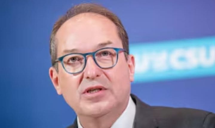 ترحيل اللاجئين السوريين وزير الداخلية الألماني ألمانيا سوريا