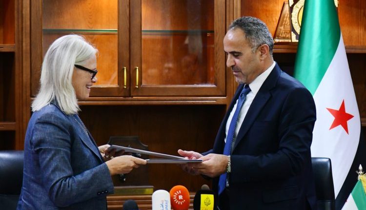 اتفاقية بين الحكومة السورية وبرنامج الأغذية العالمي لدعم المتضررين من الجفاف