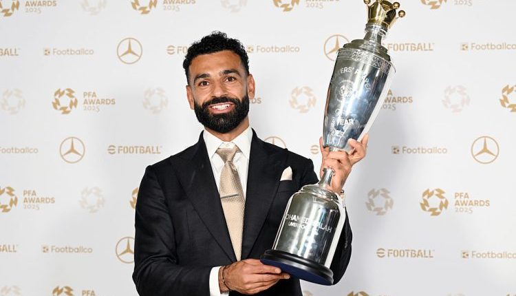محمد صلاح جائزة أفضل لاعب 3 مرات نادي ليفربول نادي تشيلسي الدوري الإنكليزي الممتاز