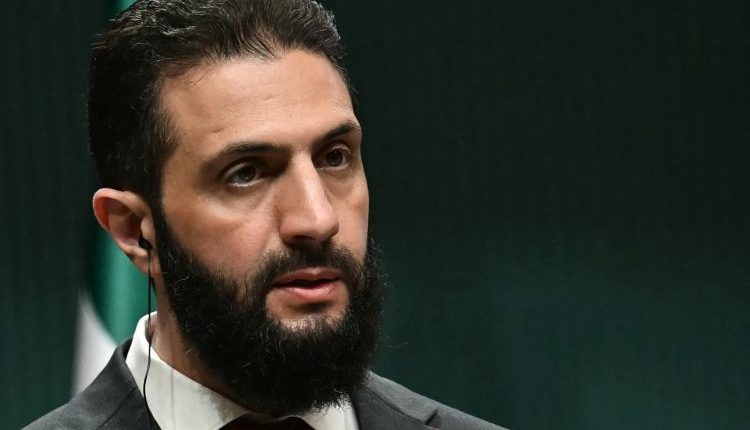 أكد رئيس المرحلة الانتقالية في سوريا أحمد الشرع أن المرحلة الجديدة التي تعيشها سوريا تقوم على استراتيجية "تصفير المشاكل" ومعالجة الخلافات