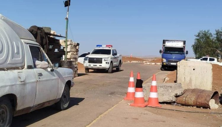 درعا أفادت مصادر محلية من صحنايا بريف دمشق أن 12 مدنياً من أبناء السويداء بينهم نساء وأطفال، تعرضوا للاختطاف