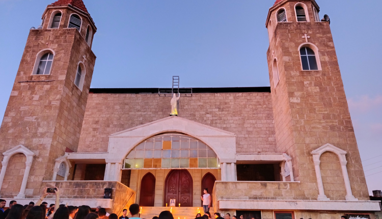 أعلنت وزارة الداخلية السورية، اليوم، إحباط محاولة تفجير كنيسة مار إلياس المارونية في قرية الخريبات بريف صافيتا، التابعة لمحافظة طرطوس.