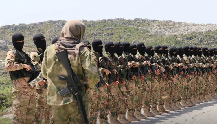 كشفت تقارير استخباراتية أمريكية أن تنظيم القاعدة ممثلًا بعناصر تنظيم حرّاس الدين، يسعى لإعادة ترتيب صفوفه والتغلغل في الحكومة السورية