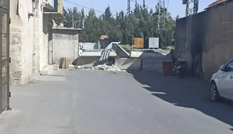 يشهد حي السومرية بدمشق أزمة إنسانية متصاعدة بعد طرد مئات المواطنين من منازلهم بحجّة أنها تقع ضمن "مناطق مخالفات".