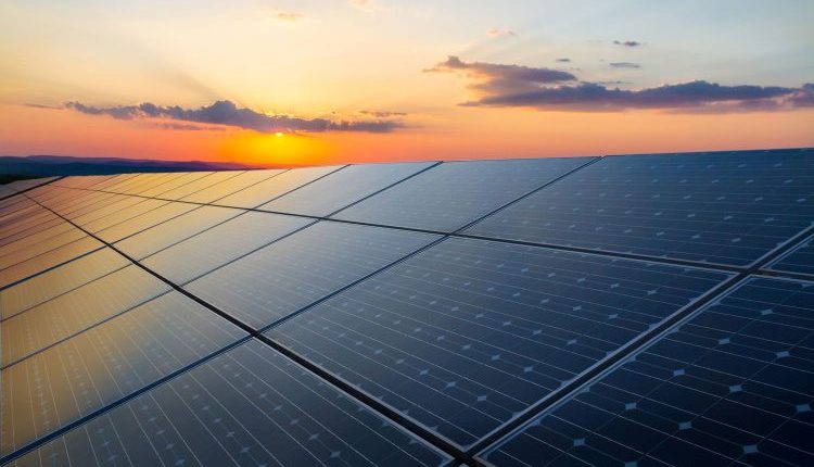 الطاقة الشمسية في سوريا حل أساسي لمشاكل الإنقطاع الدائم للكهرباء مع وجود بعض المخاطر في تشغيلها