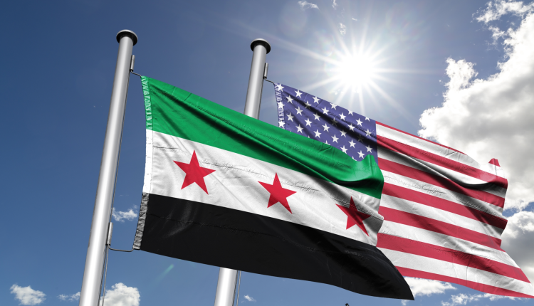 شهدت العلاقات الأميركية السورية عام 2025 تحولاً ملحوظاً، بعد سنوات من التوتر والعقوبات، وتسارعت وتيرة المفاوضات السورية-الإسرائيلية.