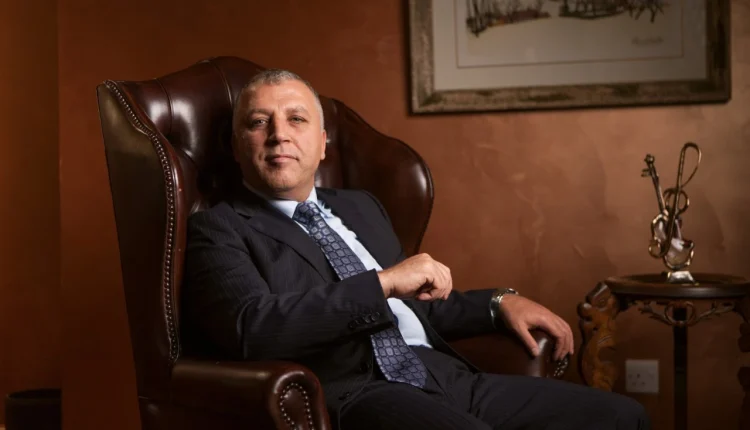 غسان عبود حمزة المصطف قناة الإخبارية السورية أورينت وزير الإعلام