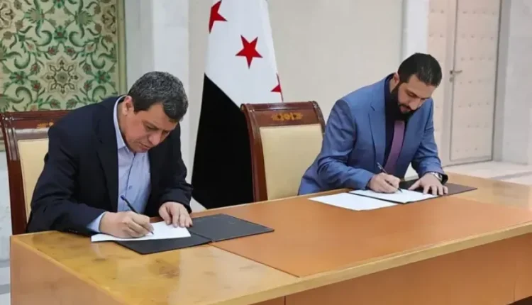 كشف المتحدث باسم وفد "الإدارة الذاتية" للتفاوض مع الحكومة السورية، ياسر السليمان، أن جميع الأطراف السورية تواجه ضغوطاً كبيرة