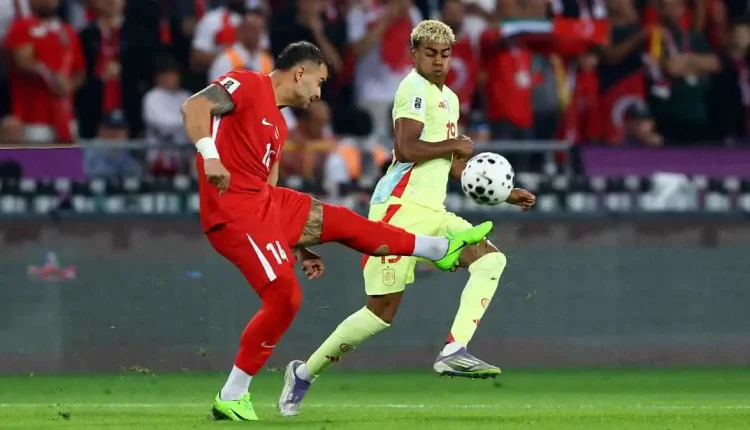 منتخب إسبانيا منتخب تركيا التصفيات المؤهلة لكأس العالم 2026 أردا غولير لامين يامال