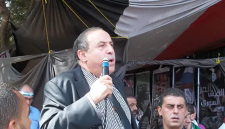 كشف محمد مأمون الحمصي رجل الأعمال السوري عن تعرضه لما وصفه بـ"الظلم الفاضح والإقصاء المتعمد" من قبل أطراف في السلطة السورية الجديدة