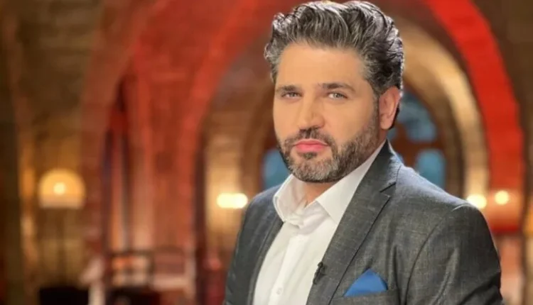 وزير الثقافة محمد ياسين الصالح يتدخل منع تغيير اسم مدرسة في حلب نزار قباني