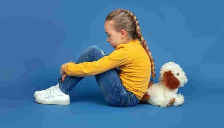 11-مؤشراً-قد-تدق-ناقوس-الخطر-كيف-تتعرف-على-علامات-التوحد-لدى-طفلك
