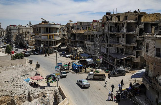 يشكو سكان مناطق عدة في ريف دمشق الغربي من فوضى متزايدة في خدمات الكهرباء والمياه، نتيجة غياب جدول تقنين منتظم