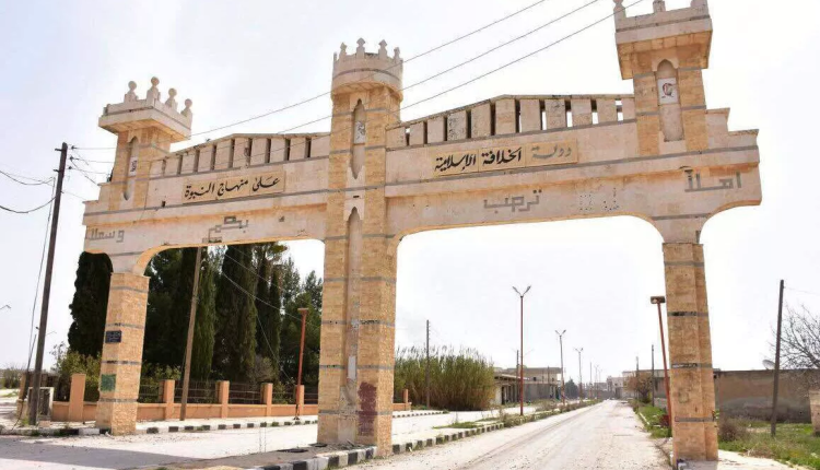 أزمة الطحين بسبب اغلاقة طريق دير حافر