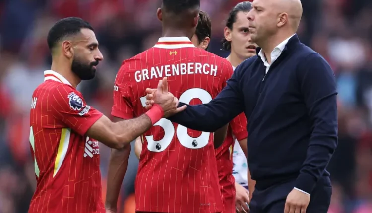 جماهير ليفربول تطالب أرني سلوت بإبعاد محمد صلاح عن التشكيلة الرسمية بعد تراجع مستواه