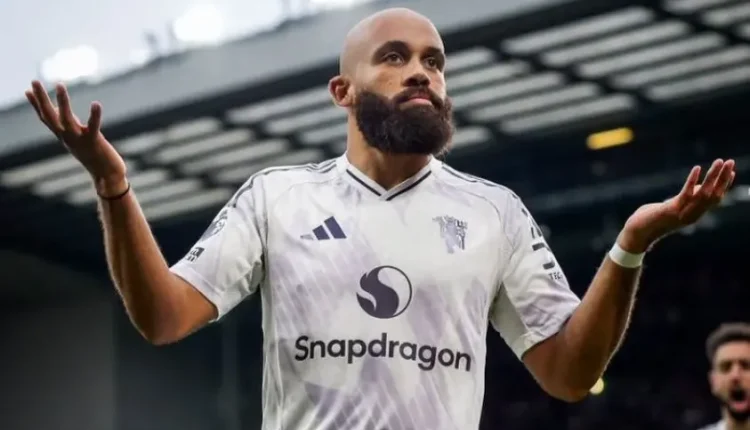 مانشستر يونايتد يهزم ليفربول وماغواير يخطف الفوز ضمن الدوري الإنكليزي الممتاز