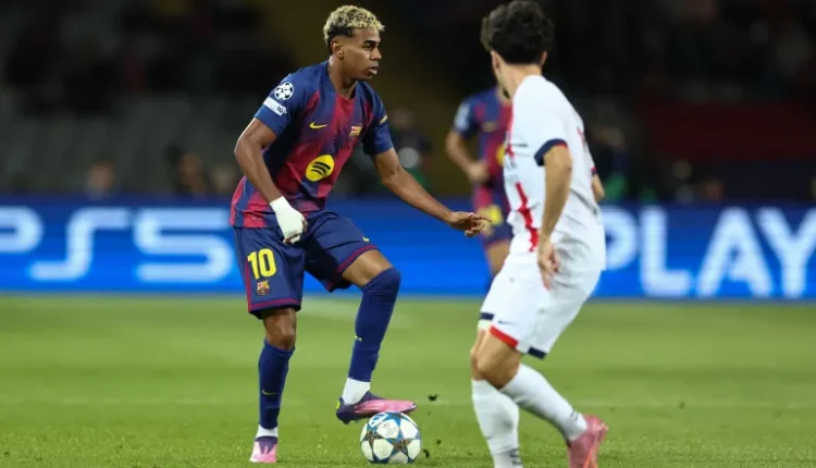 باريس سان جيرمان يخطف هدفاً قاتلاً من برشونة في آخر الدقائق دوري أبطال أوروبا فيران توريس سيني مايولو جونزالو راموس