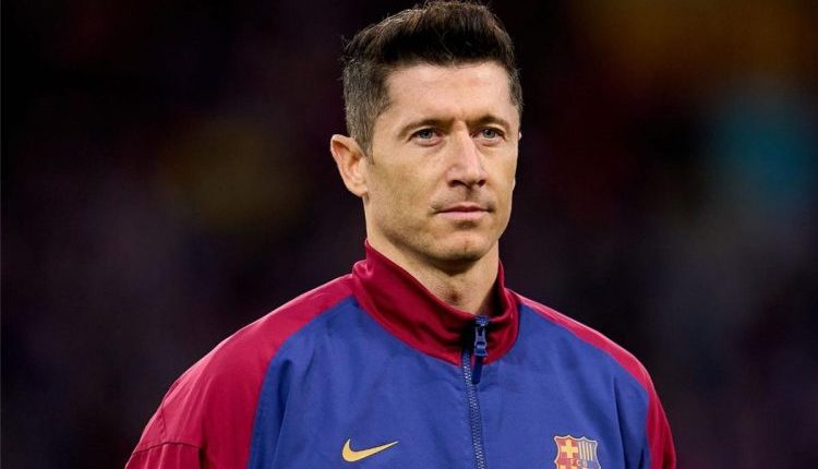 تقارير برشلونة يستقر على رحيل روبرت ليفاندوفسكي عن النادي بنهاية الموسم جوليان ألفاريز فيران توريس