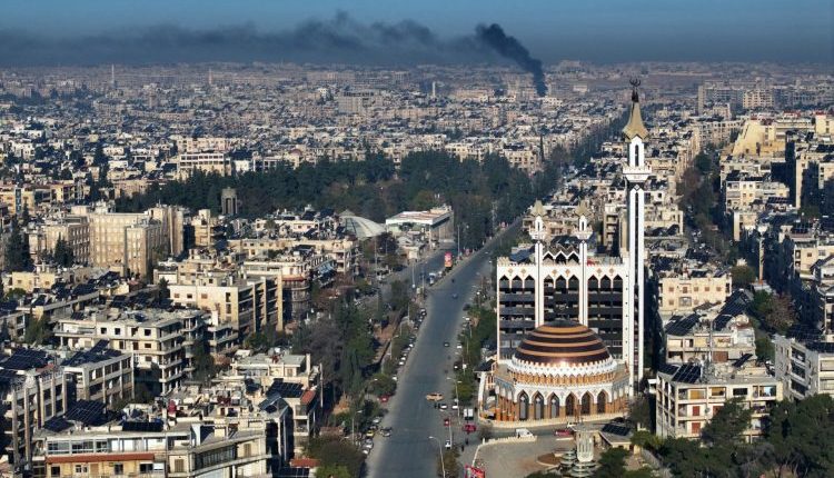 لم يكن عبد الحميد مصري يتوقع أن يعود من تركيا بعد سقوط نظام ليجد منزله في حي سيف الدولة بيد أسرة لا يعرفها.