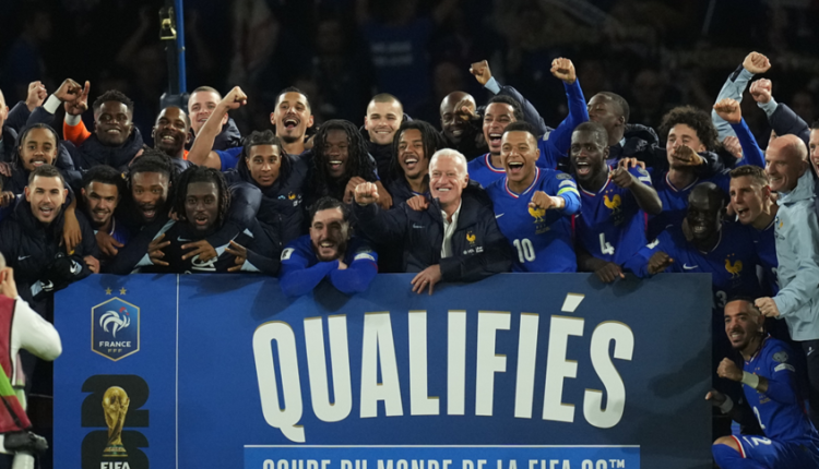 رسمياً فرنسا تكتسح أوكرانيا برياعية وتتأهل مباشرة لكأس العالم 2026 كيليان مبابي