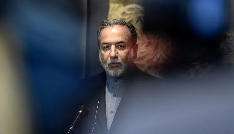 أكد وزير الخارجية الإيراني، أن بلاده لا تتدخل في الشأن السوري، مشددًا على أن مطلب طهران الأساسي هو إنهاء الاحتلال الإسرائيلي