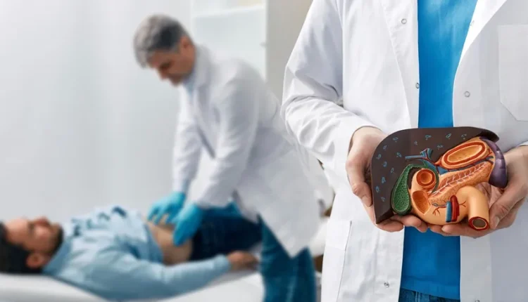 لقاح-يضيء-الأمل-في-معركة-الشباب-ضد-سرطان-الكبد-النادر"