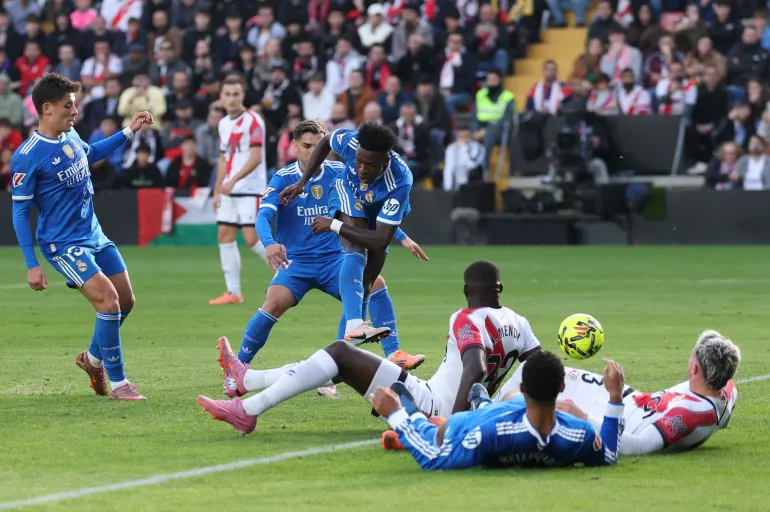 تعثر مفاجئ ريال مدريد يتعادل مع رايو فاليكانو بنتيجة 0-0 الجولة 12 الدوري الإسباني