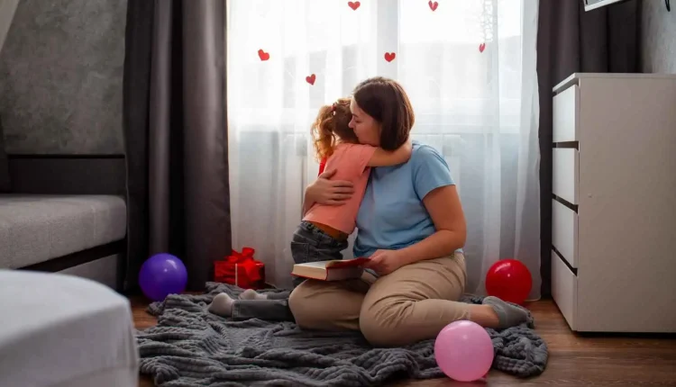 طفلك-مرآتك-كيف-تكشف-سلوكياته-سر-تربيتك-وماذا-تفعلين-لضبط-الحدود.