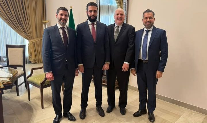 شهدت دمشق، يوم الإثنين، اجتماعاً تمهيدياً لبحث التعاون في مجال الاستكشاف النفطي البحري بين الشركة السورية للبترول وشركة "شيفرون" الأميركية،