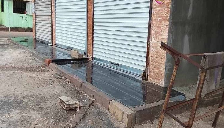 كثّفت المؤسسات الرسمية في الساحل السوري توجيهاتها بضرورة الالتزام الكامل بالدوام، متوعّدةً باتخاذ إجراءات تصل إلى حدّ الفصل بحق المتغيبين