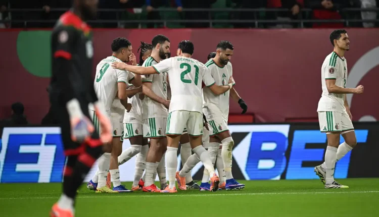 الجزائر إلى ثمن النهائي بهدف رياض محرز كأس الأمم الإفريقية 2025 المغرب