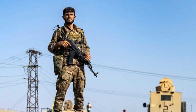 على مدى أكثر من عقد، عملت قوات سوريا الديمقراطية (قسد) على تحويل أحياء الشيخ مقصود والأشرفية في مدينة حلب إلى مناطق ذات طابع عسكري مغلق