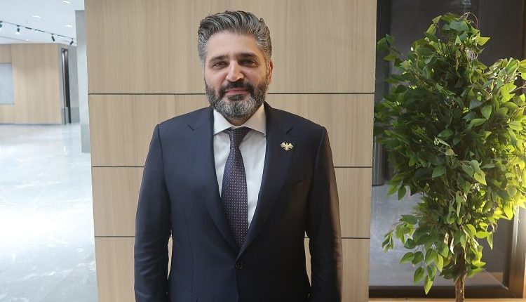 وزير الثقافة السوري