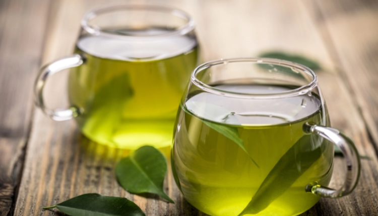 ​إكسير الرشاقة والنشاط.. متى تشرب "كوبك الأخضر" لتحصد فوائده القصوى؟