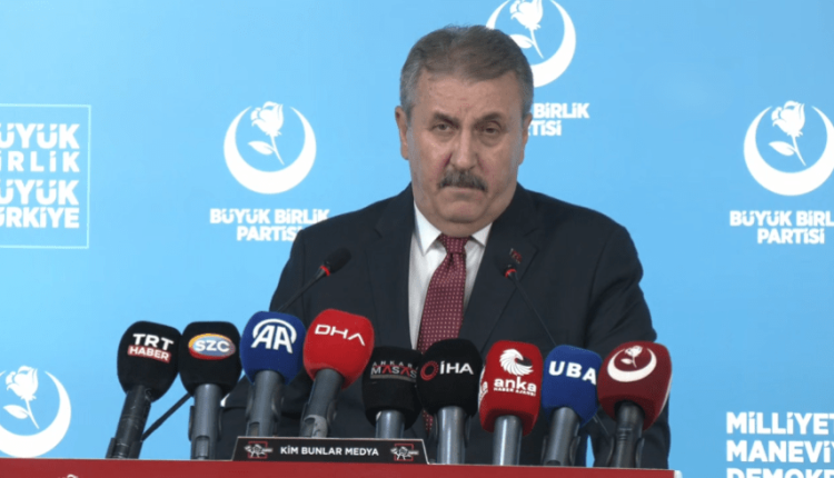 أعلن حزب الوحدة الكبرى التركي (BBP) عن نيته إرسال وفد ميداني إلى سوريا بهدف الاطلاع على آخر التطورات السياسية والإنسانية والأمنية في البلاد