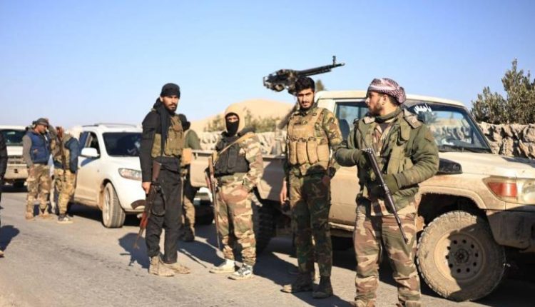 أعلنت وزارة الدفاع بدء انتشار قواتها في سد تشرين ومناطق في ريفي الحسكة والرقة، وذلك في إطار الاتفاق الموقّع مع قوات سوريا الديمقراطية