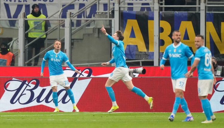 ماكتوميناي يفرض التعادل على إنتر ميلان في ليلة طرد كونتي الدوري الإيطالي