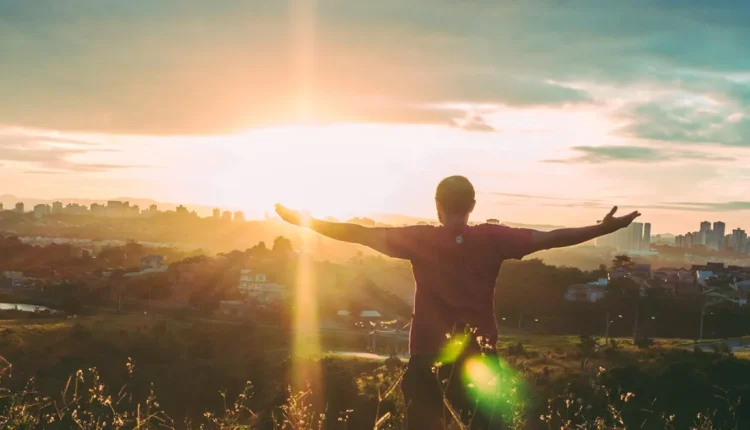 أشعة الشمس وعناق الحياة: دليلك الشامل للحصول على فيتامين د