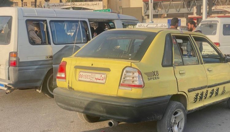 على الرغم من التصريحات الرسمية المتكررة بشأن تنظيم قطاع النقل وضبط المخالفات داخل العاصمة دمشق تشهد شوارع المدينة حالة من الفوضى