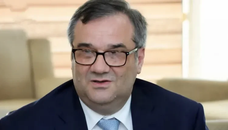 شدّد حاكم مصرف سوريا المركزي عبد القادر حصرية على ضرورة التطبيق الدقيق والمنضبط لعملية الاستبدال النقدي في سوريا