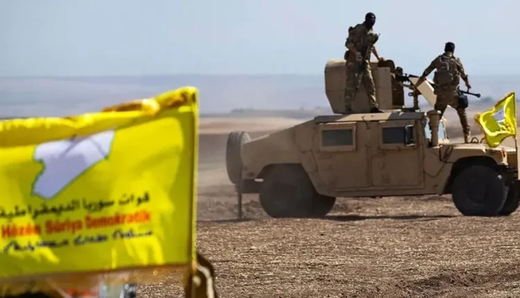 أعلنت وزارة الدفاع أن قسد استهدفت، عبر طائرات مسيّرة، حاجزاً للشرطة العسكرية في محيط بلدة دير حافر بريف حلب الشرقي