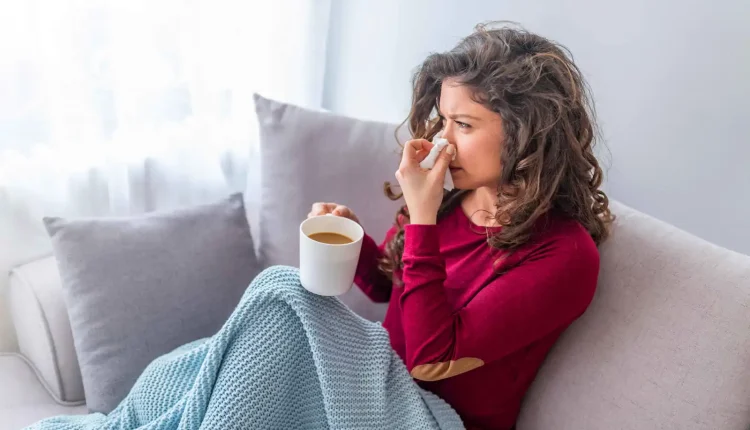 حينما يرفع جسدك الراية البيضاء.. لماذا تضعف مناعة النساء؟