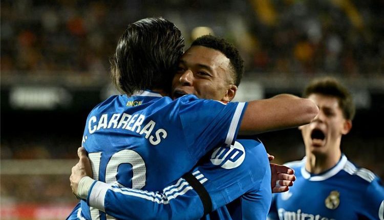 ريال مدريد يضرب فالنسيا بثنائية كاريراس ومبابي في المستايا الدوري الإسباني