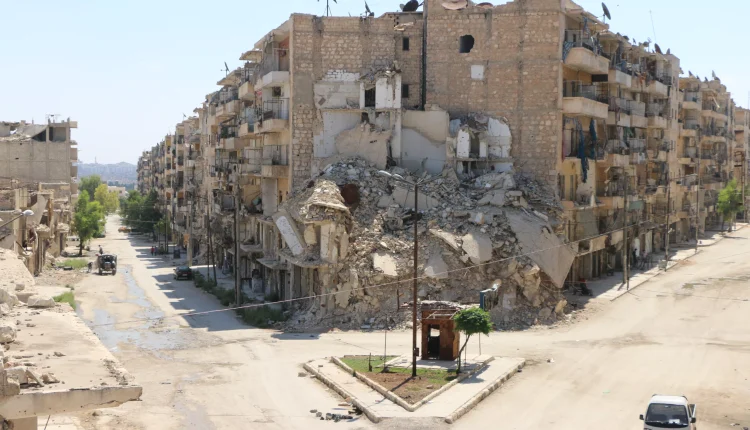 سجّل حيّا الأشرفية والشيخ مقصود في حلب ارتفاعاً ملحوظاً في حالات السرقة وتهديد المدنيين، وذلك عقب سيطرة قوات الحكومة الانتقالية على الحيين