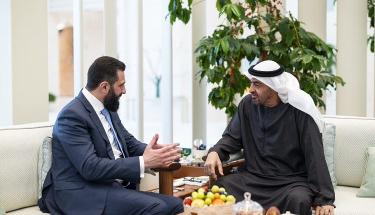 اختتم الرئيس السوري الانتقالي أحمد الشرع، جولة ديبلوماسية رفيعة المستوى إلى منطقة الخليج العربي، ركزت بشكل أساسي على ملفات إعادة الإعمار.