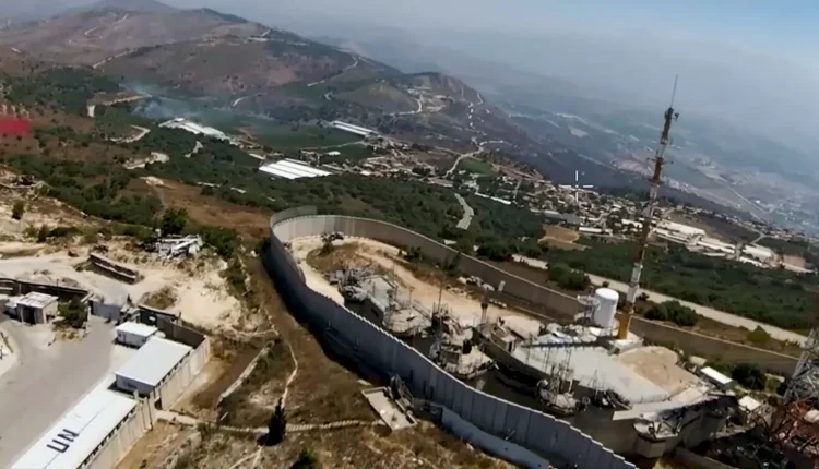 صحيفة إسرائيل هيوم عمق الأزمة في شمال فلسطين المحتلة، ووصفت المستوطنين بـ"البيادق" في صراع أمريكا وإيران.